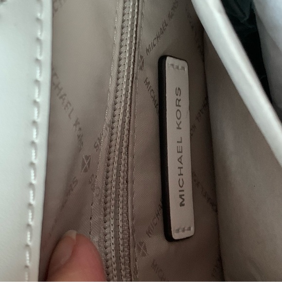 🆕 Michael Kors, medium backpack - Picture 6 of 11